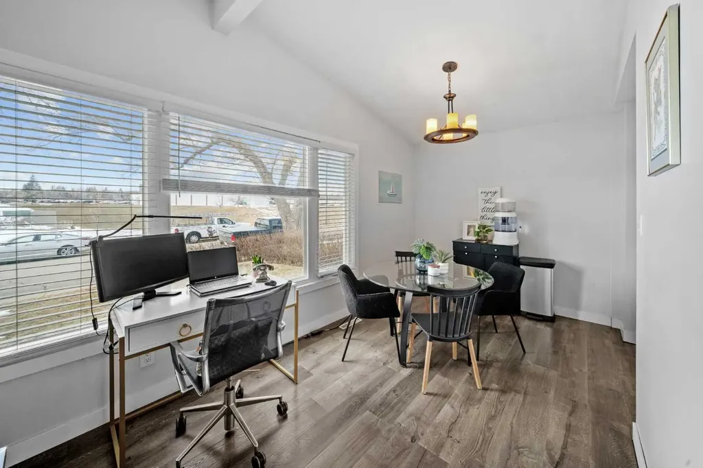 5516 Taylor Crescent NE Calgary AB T2K 3V8
