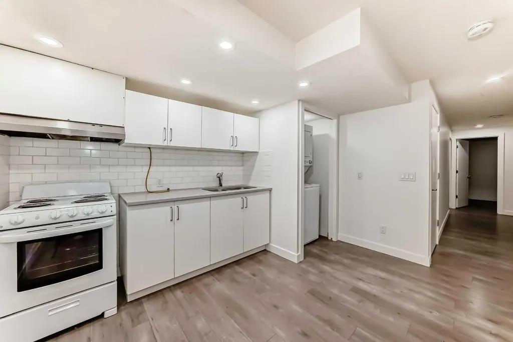 108 Wolf Creek Manor SE Calgary AB T2X 4A1