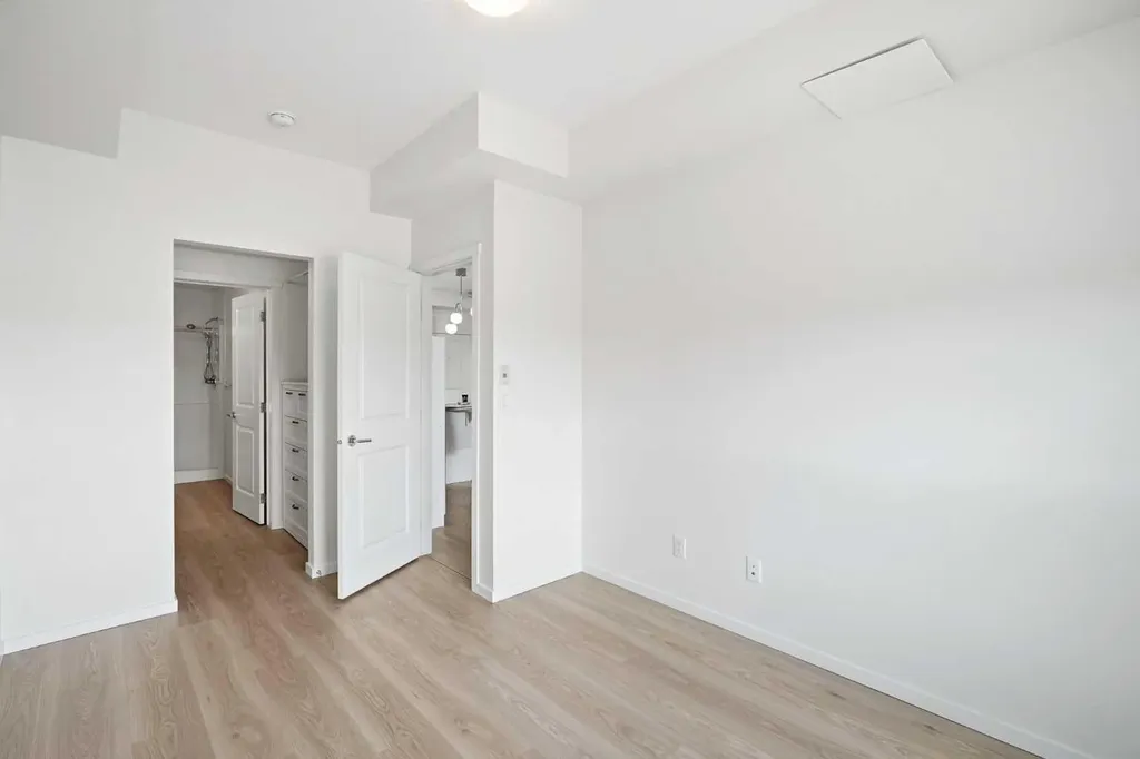 15 Sage Meadows Landing NW Calgary AB T3P 1E5