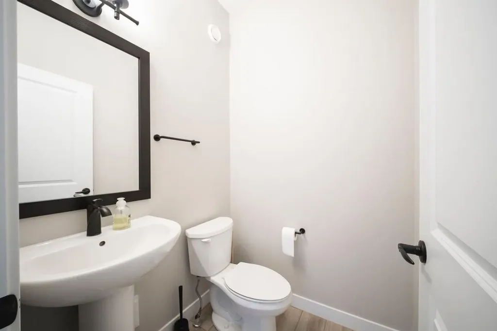 128 Dehoog Crescent Fort Mcmurray AB T9K2X3