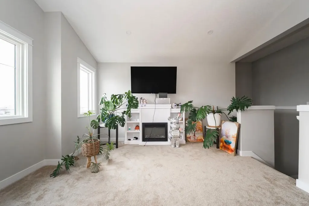 128 Dehoog Crescent Fort Mcmurray AB T9K2X3