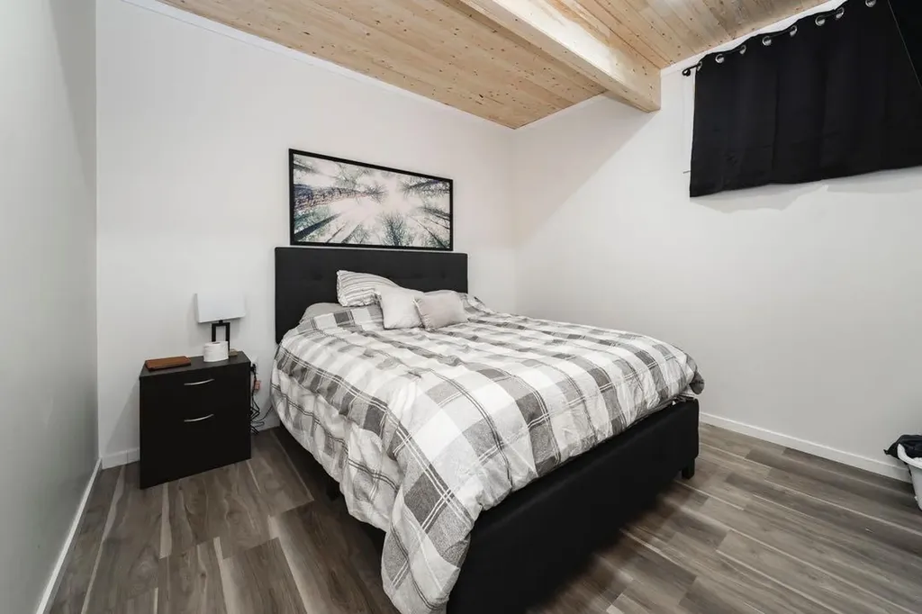 128 Dehoog Crescent Fort Mcmurray AB T9K2X3