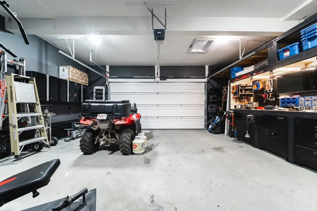 128 Dehoog Crescent Fort Mcmurray AB T9K2X3