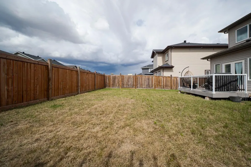 128 Dehoog Crescent Fort Mcmurray AB T9K2X3
