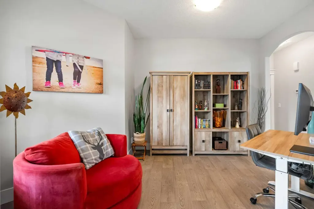 108 Coopers Grove SW Airdrie AB T4B 0G4