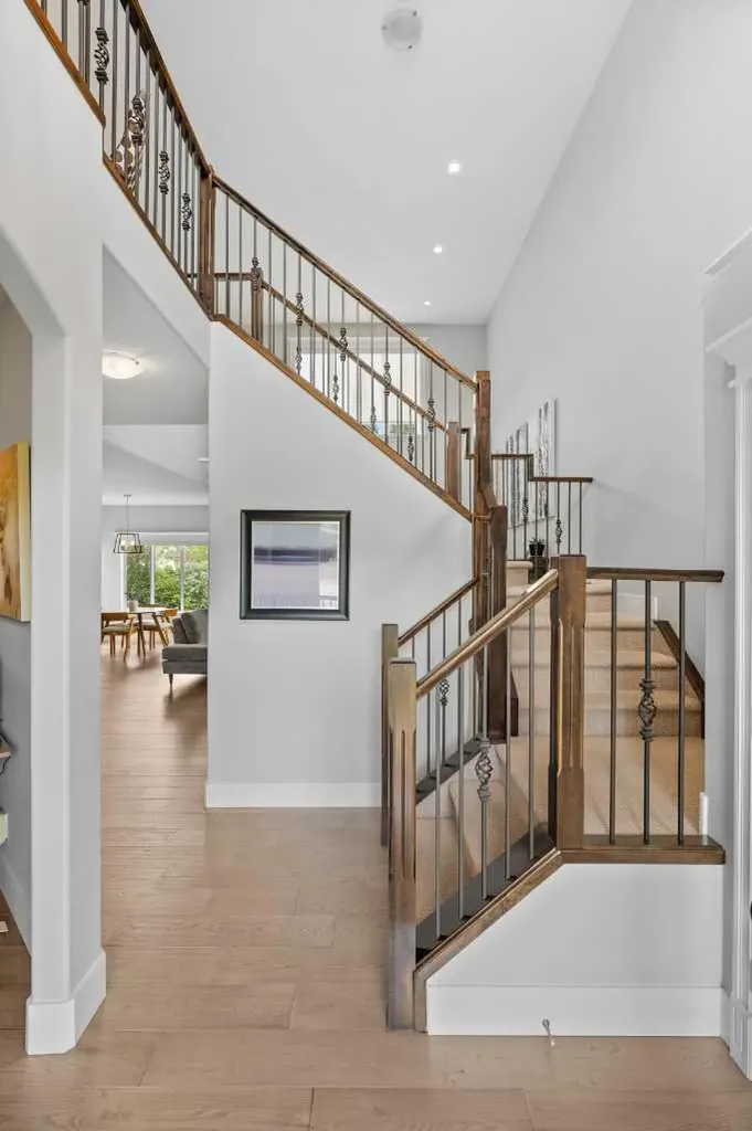 108 Coopers Grove SW Airdrie AB T4B 0G4
