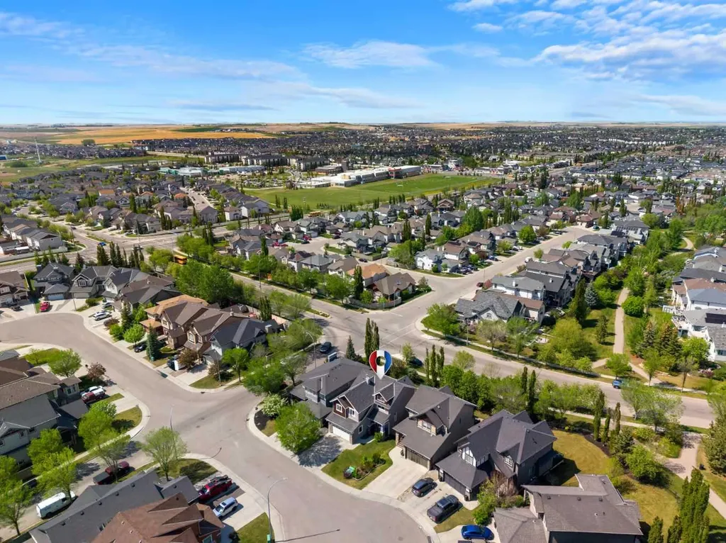 108 Coopers Grove SW Airdrie AB T4B 0G4