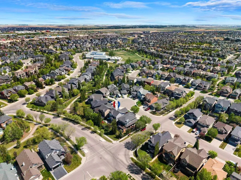 108 Coopers Grove SW Airdrie AB T4B 0G4