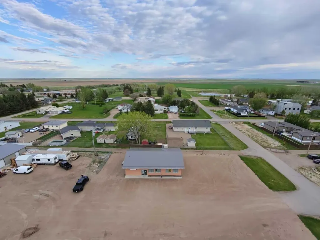 406 1 Street S Grassy Lake AB T0K 0Z0