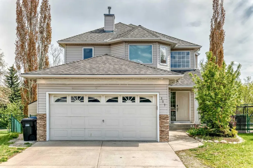 177 Douglas Glen Heath SE Calgary AB T2Z 2N1
