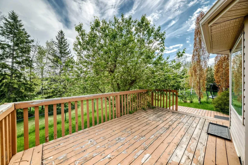 177 Douglas Glen Heath SE Calgary AB T2Z 2N1