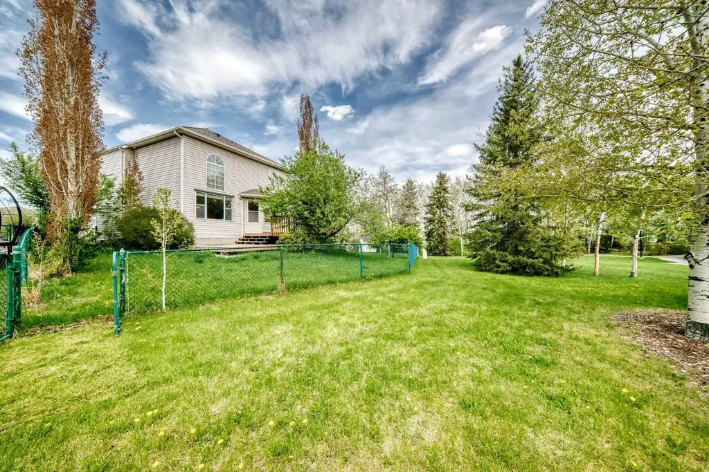 177 Douglas Glen Heath SE Calgary AB T2Z 2N1