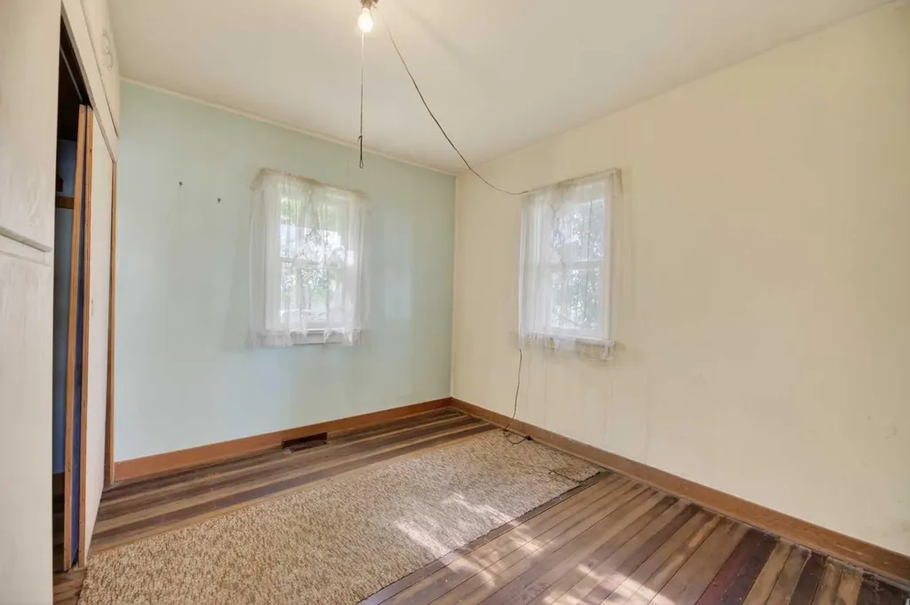 1701 18 Avenue Didsbury AB T0M 0W0