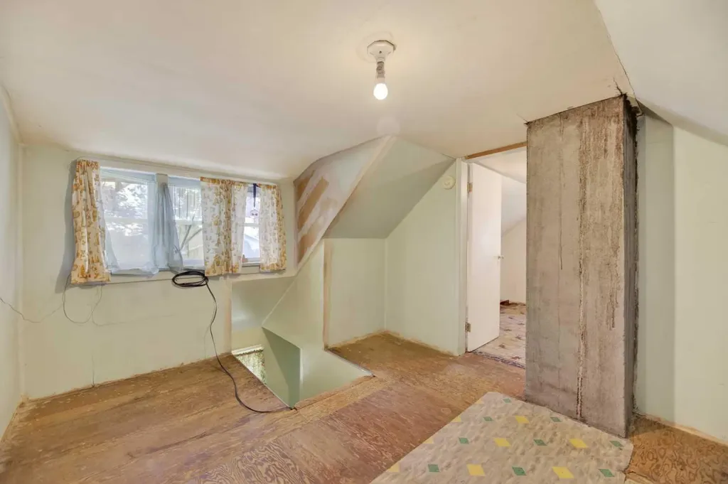 1701 18 Avenue Didsbury AB T0M 0W0