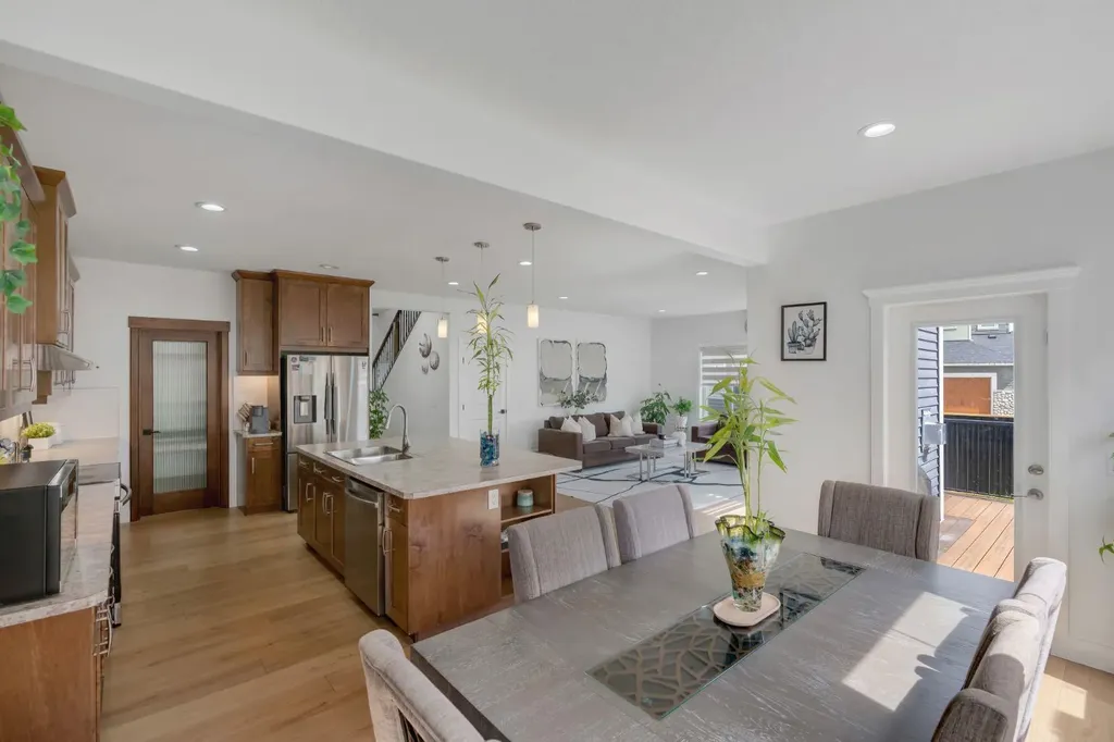 71 Canals Close SW Airdrie AB T4B 0S6