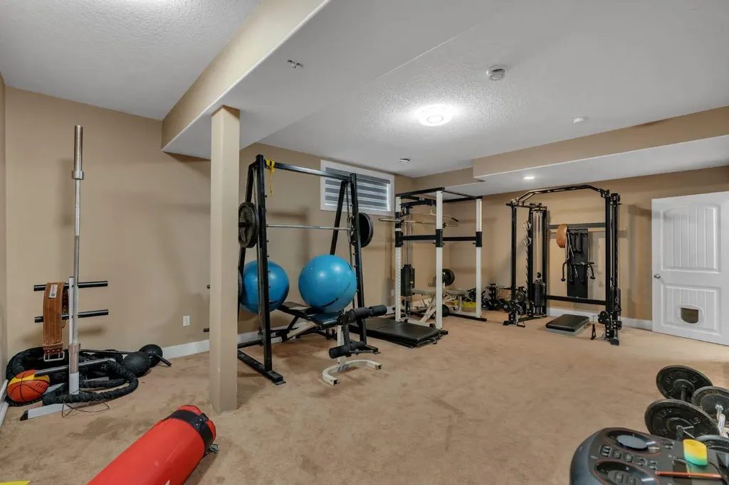 71 Canals Close SW Airdrie AB T4B 0S6