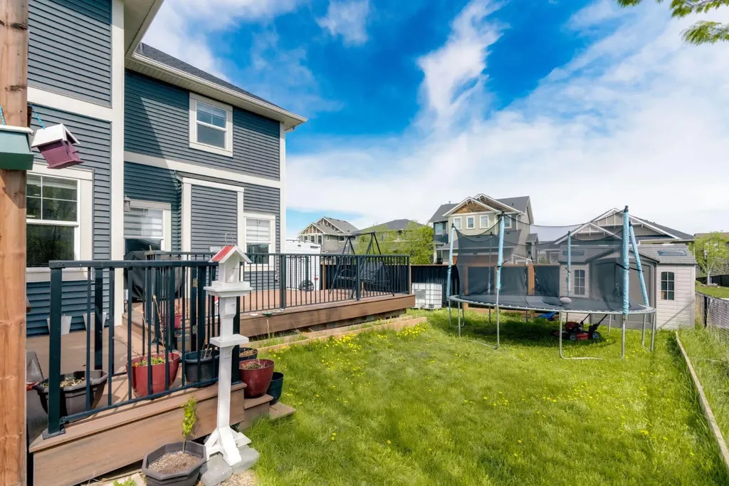 71 Canals Close SW Airdrie AB T4B 0S6