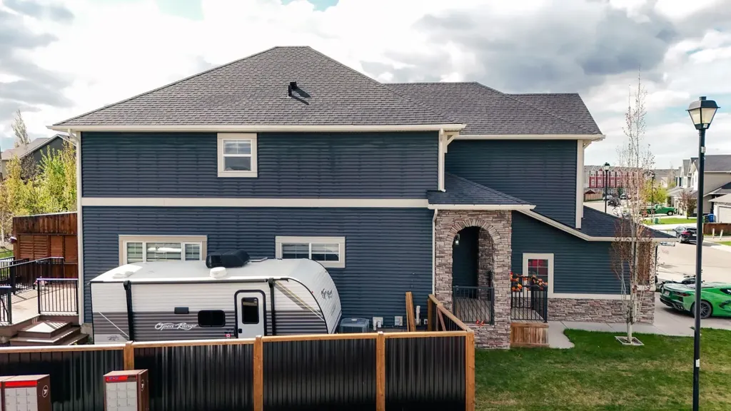 71 Canals Close SW Airdrie AB T4B 0S6
