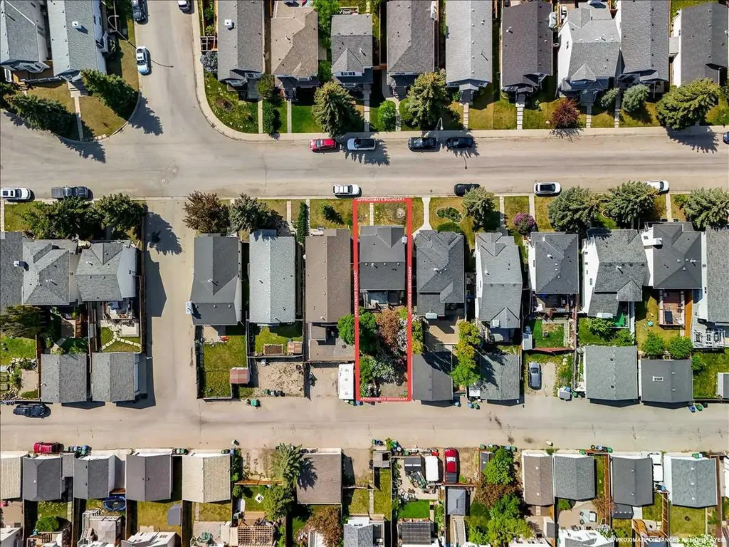 166 Mt Lorette Close SE Calgary AB T2Z 2L7
