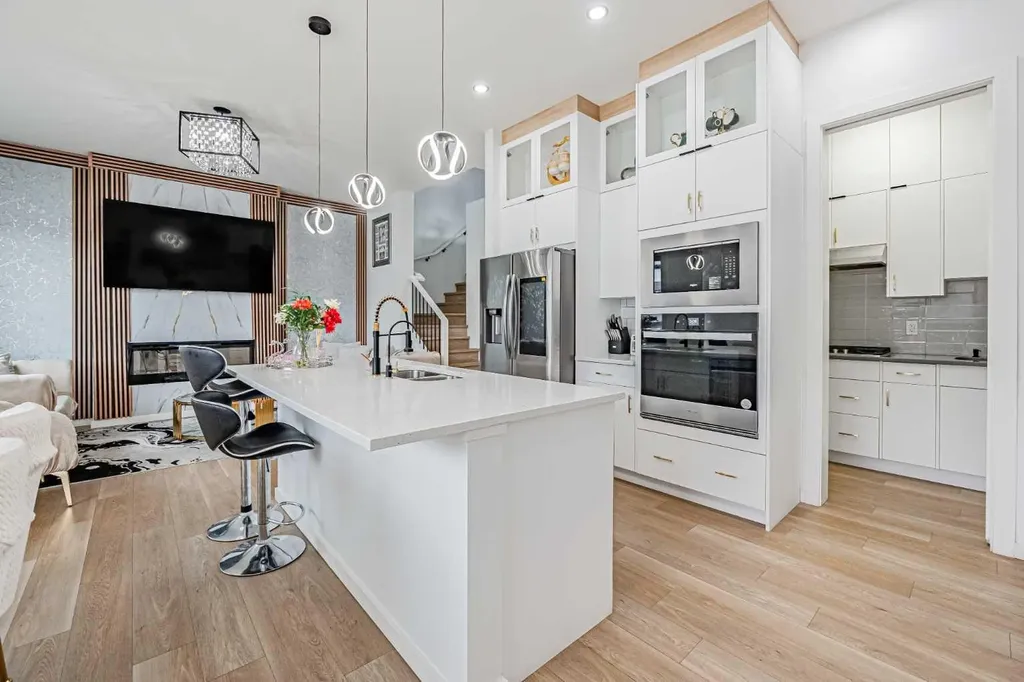 2325 Lancaster Heights SE Airdrie AB T4A 3P3