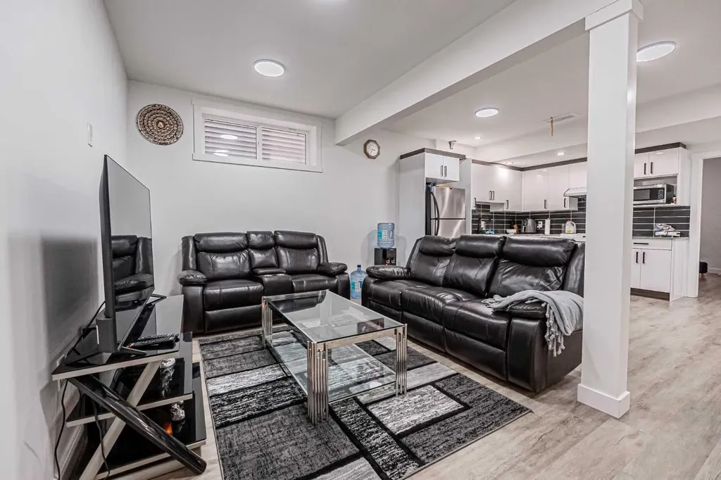 2325 Lancaster Heights SE Airdrie AB T4A 3P3