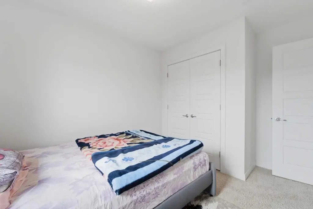 254 Redstone Drive NE Calgary AB T3N 0N3