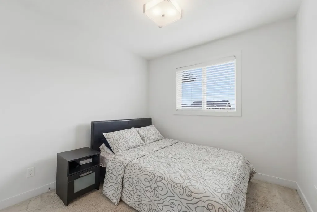 254 Redstone Drive NE Calgary AB T3N 0N3