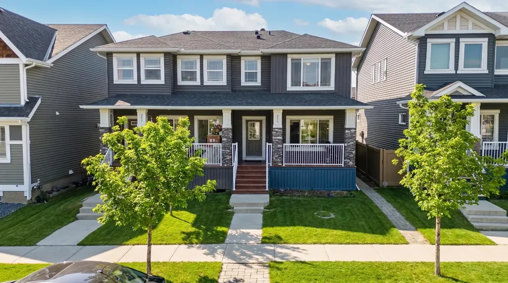 254 Redstone Drive NE Calgary AB T3N 0N3