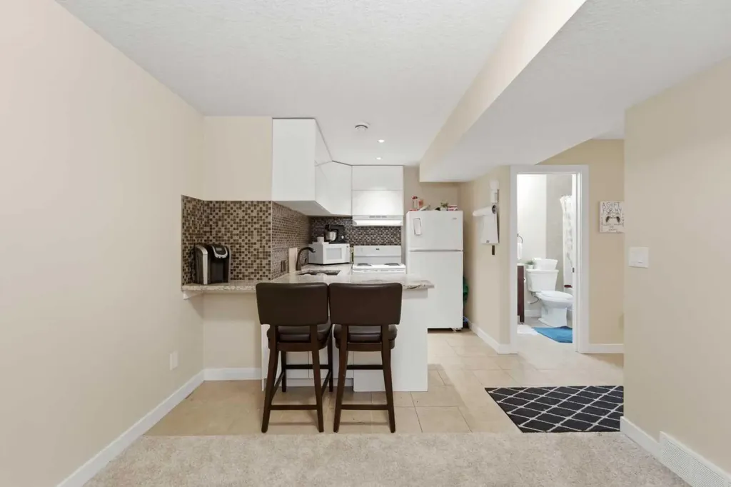 254 Redstone Drive NE Calgary AB T3N 0N3