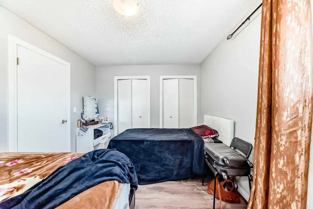 5520 1 Avenue SE Calgary AB T7A 5Z7