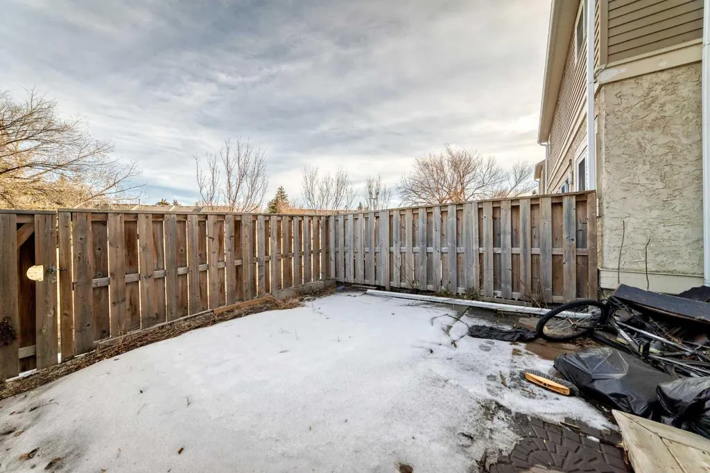 5520 1 Avenue SE Calgary AB T7A 5Z7