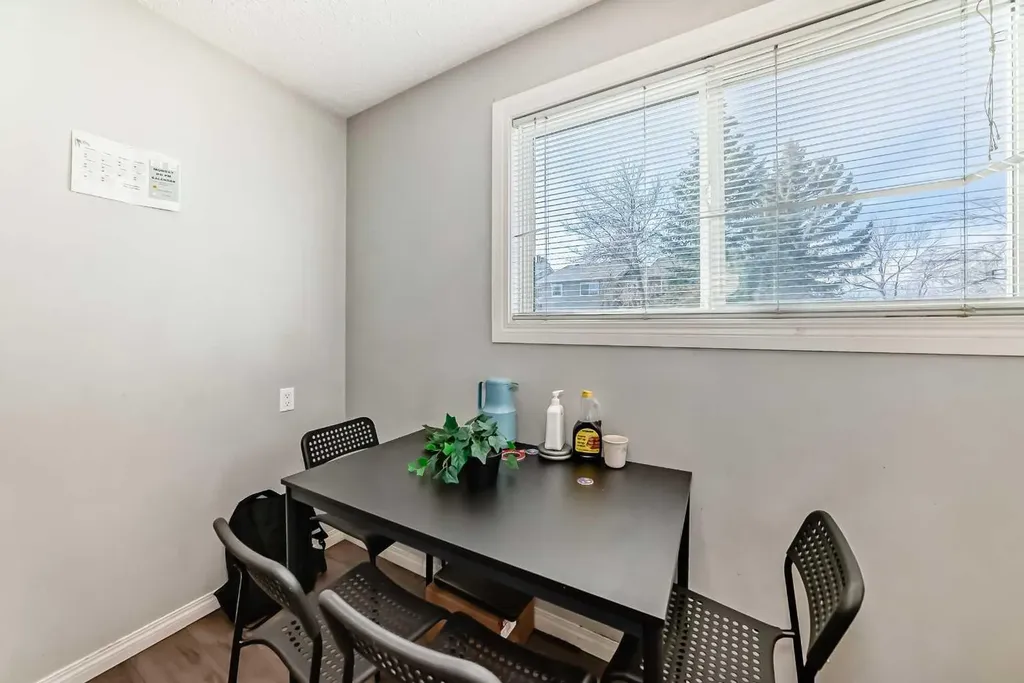 5520 1 Avenue SE Calgary AB T7A 5Z7