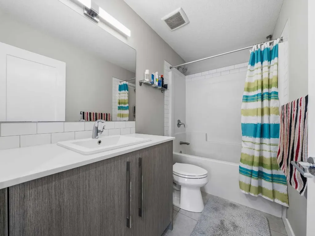 153 Chelsea Drive Chestermere AB T1X 1Z2