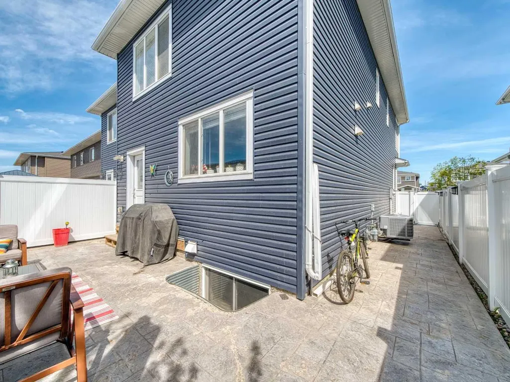 153 Chelsea Drive Chestermere AB T1X 1Z2