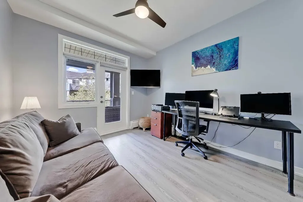 2419 Erlton Road SW Calgary AB T2S 3B8