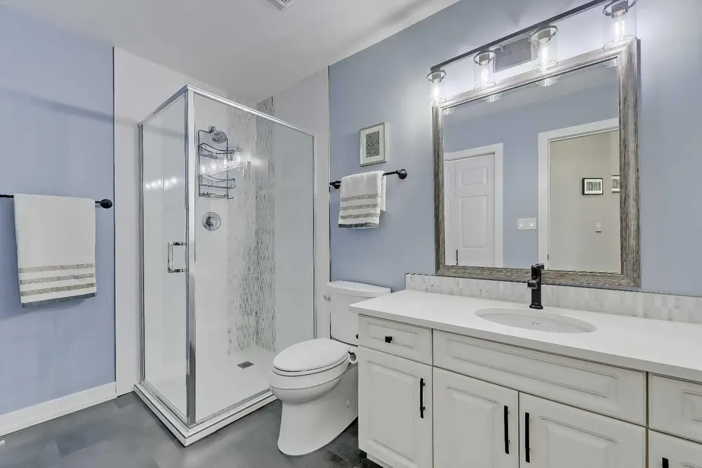 2419 Erlton Road SW Calgary AB T2S 3B8