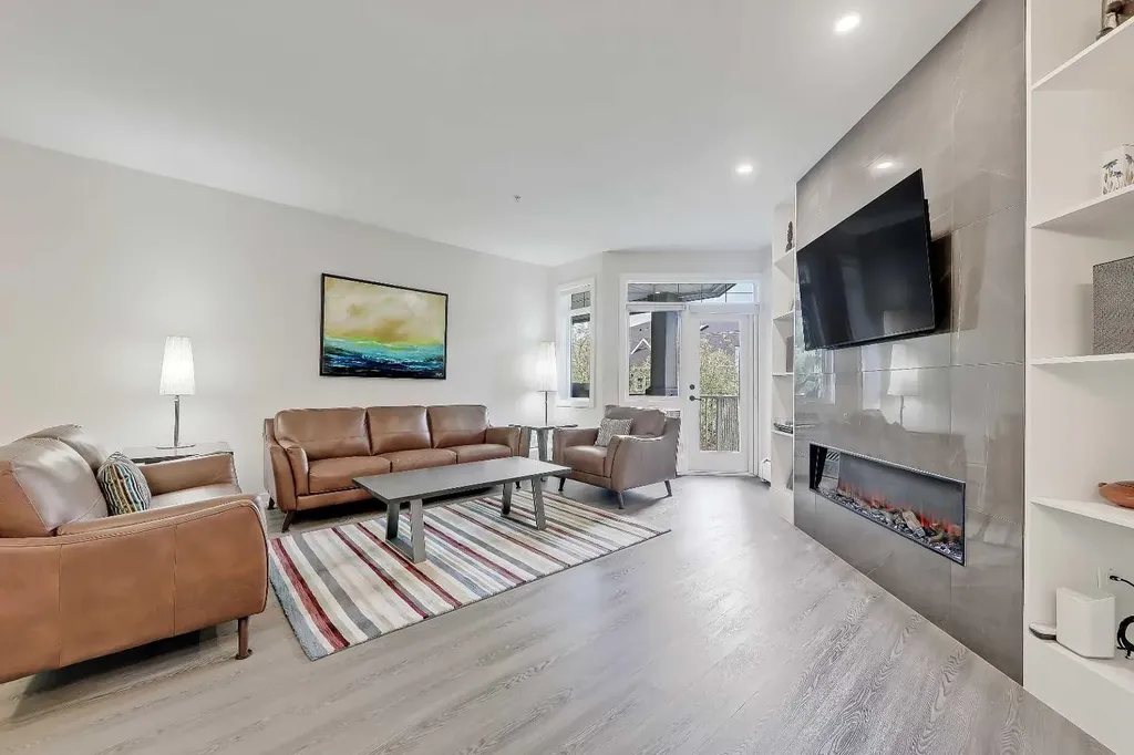 2419 Erlton Road SW Calgary AB T2S 3B8