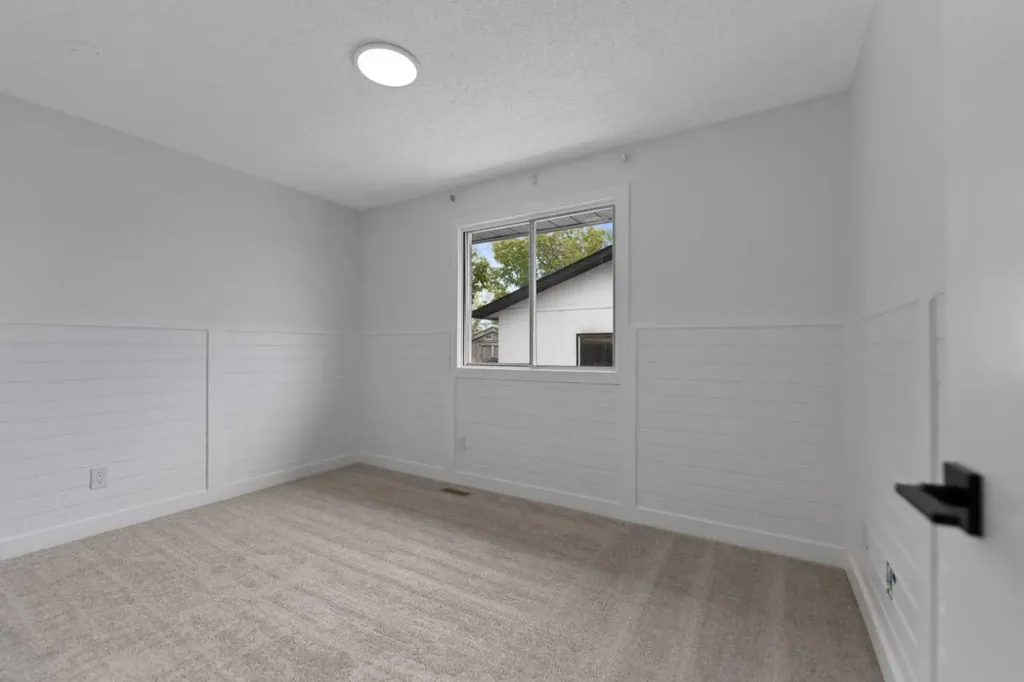 276 Fallswater Road NE Calgary AB T3J 1B3