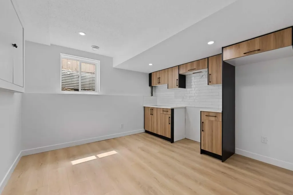 276 Fallswater Road NE Calgary AB T3J 1B3