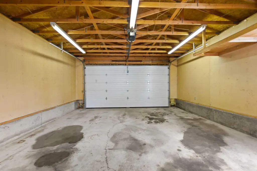 276 Fallswater Road NE Calgary AB T3J 1B3