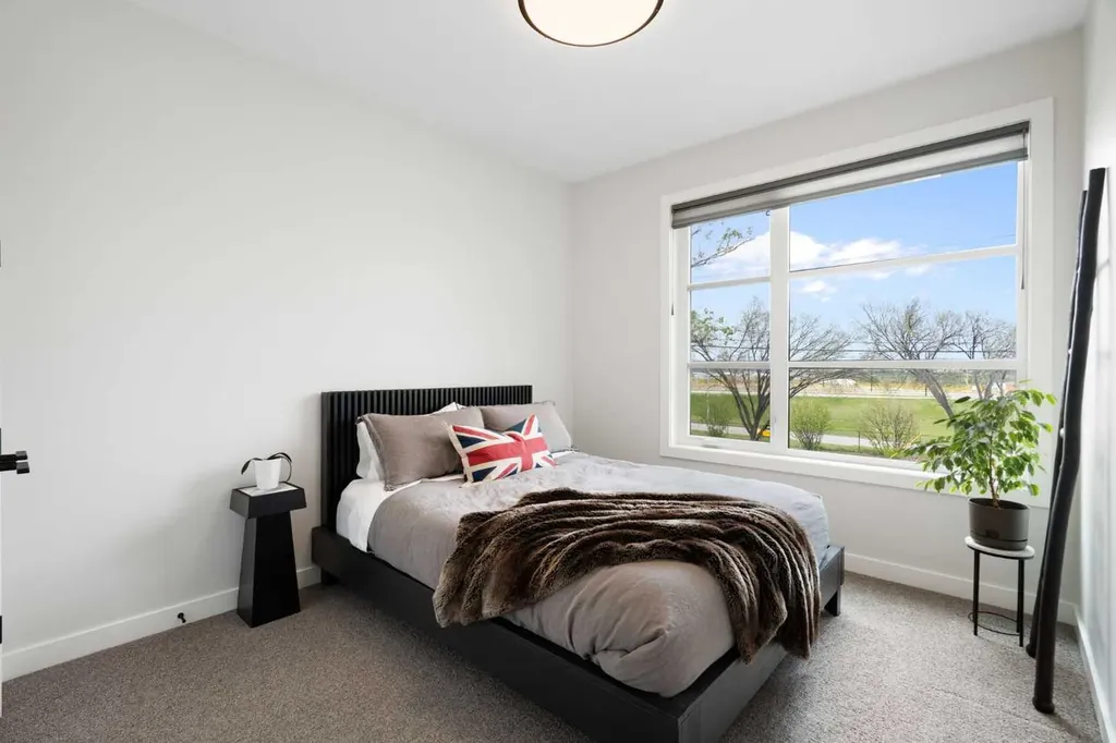 1141 Renfrew Drive NE Calgary AB T2E 5H9