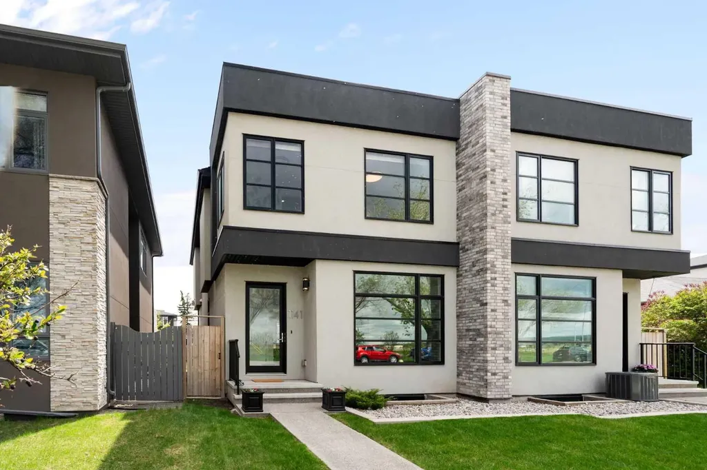 1141 Renfrew Drive NE Calgary AB T2E 5H9