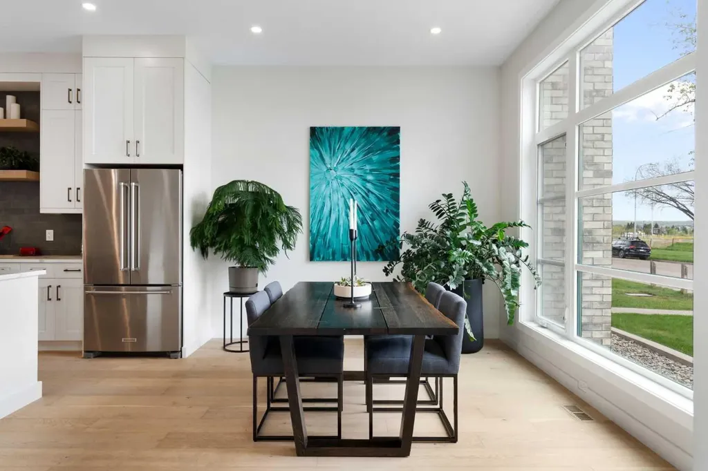 1141 Renfrew Drive NE Calgary AB T2E 5H9