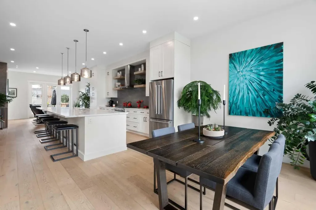 1141 Renfrew Drive NE Calgary AB T2E 5H9