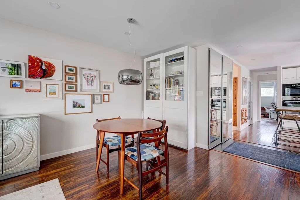 1618 43 Street SW Calgary AB T3C 2A4