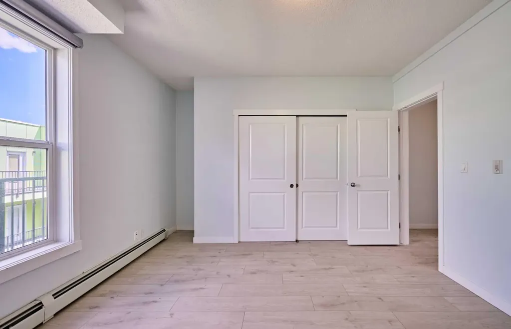 1740 9 Street NW Calgary AB T2M 0K3