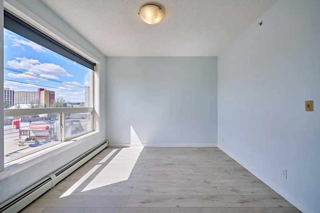 1740 9 Street NW Calgary AB T2M 0K3