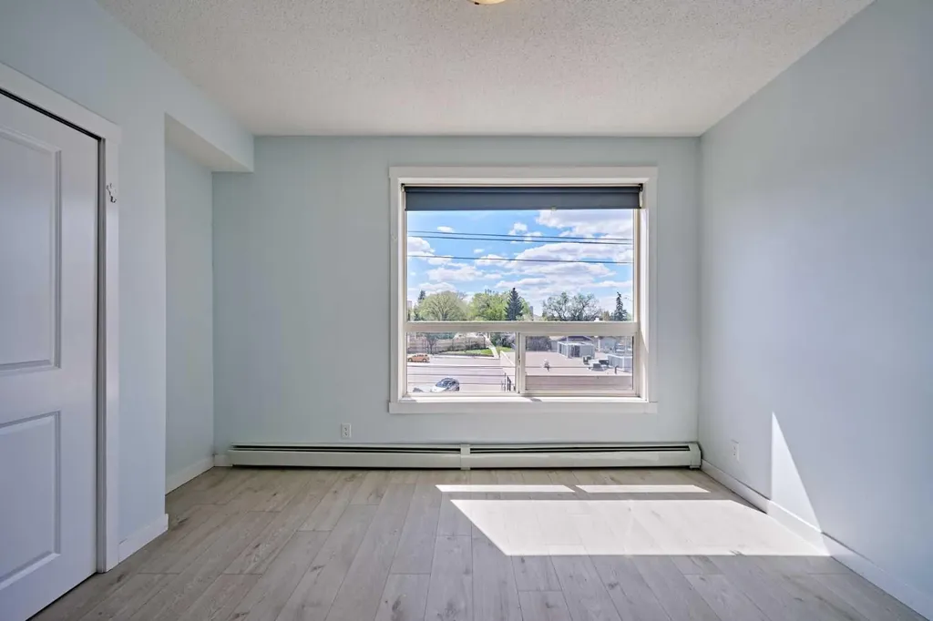 1740 9 Street NW Calgary AB T2M 0K3