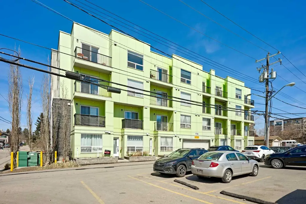 1740 9 Street NW Calgary AB T2M 0K3