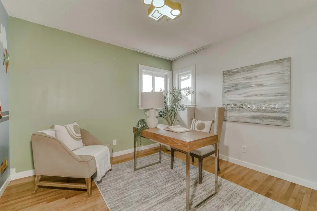 8286 Edgebrook Drive NW Calgary AB T3A 4N1